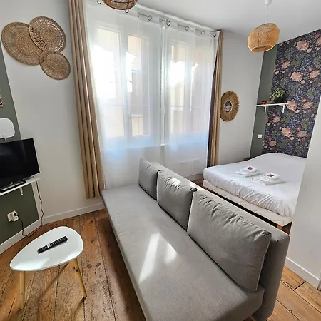 Castle - 2 Personnes - Chateau Апартаменты Лурд